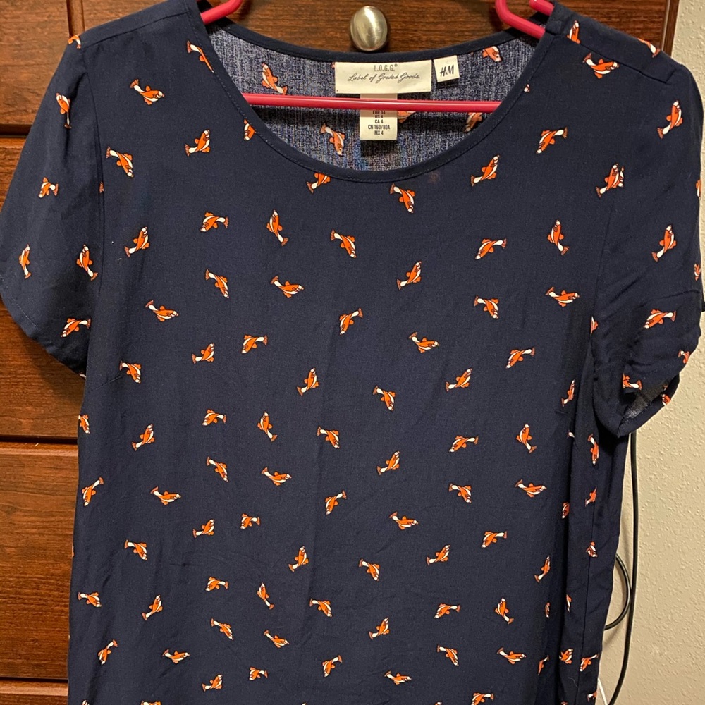 H&M coy fish blouse